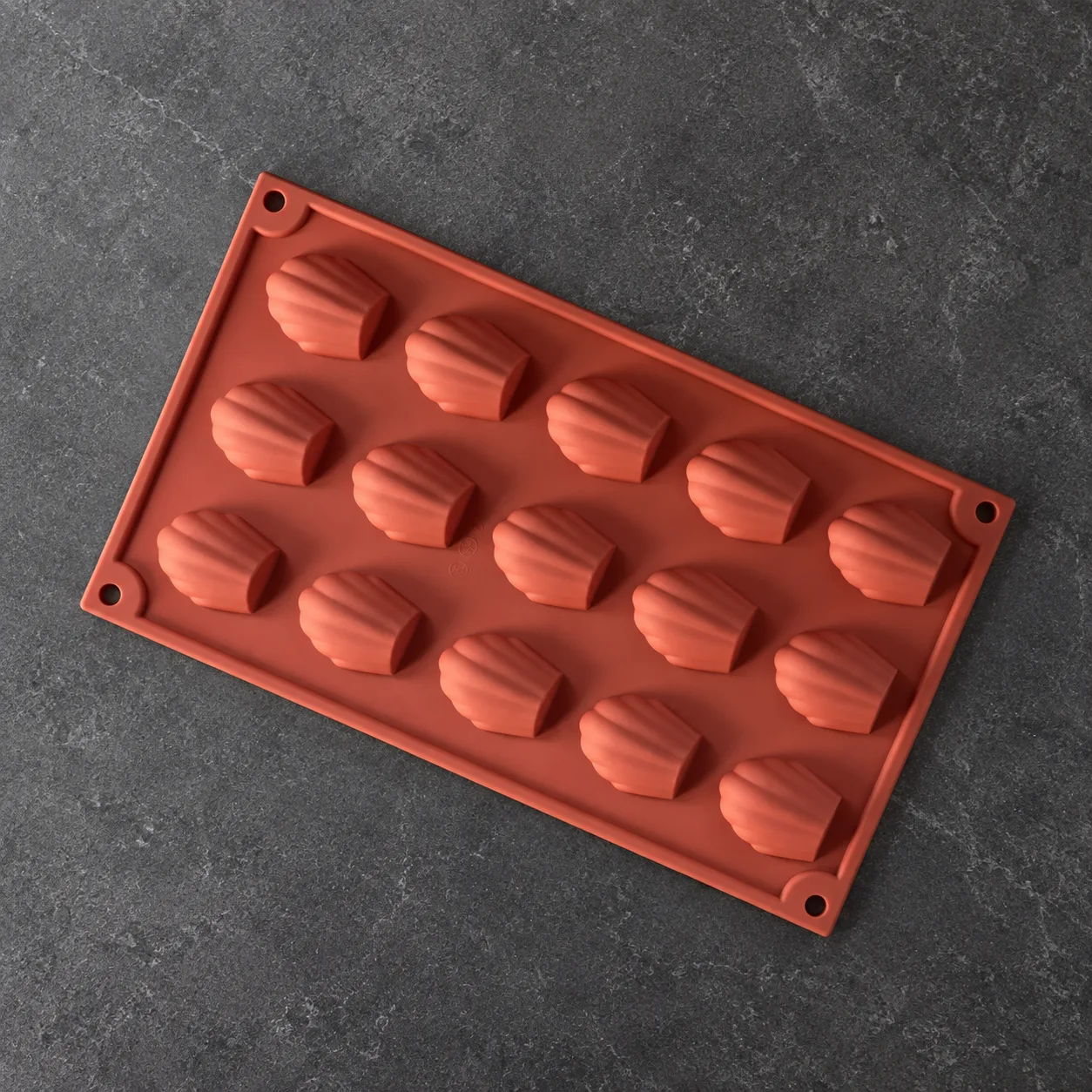 Silicone mold – Madelaine