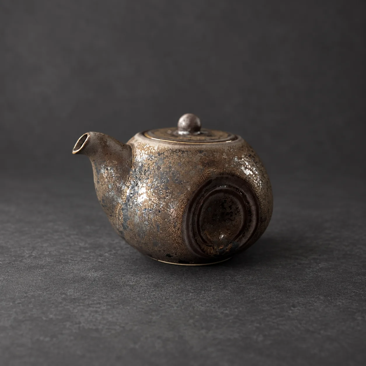 Big jug with lid bronze – RD21023