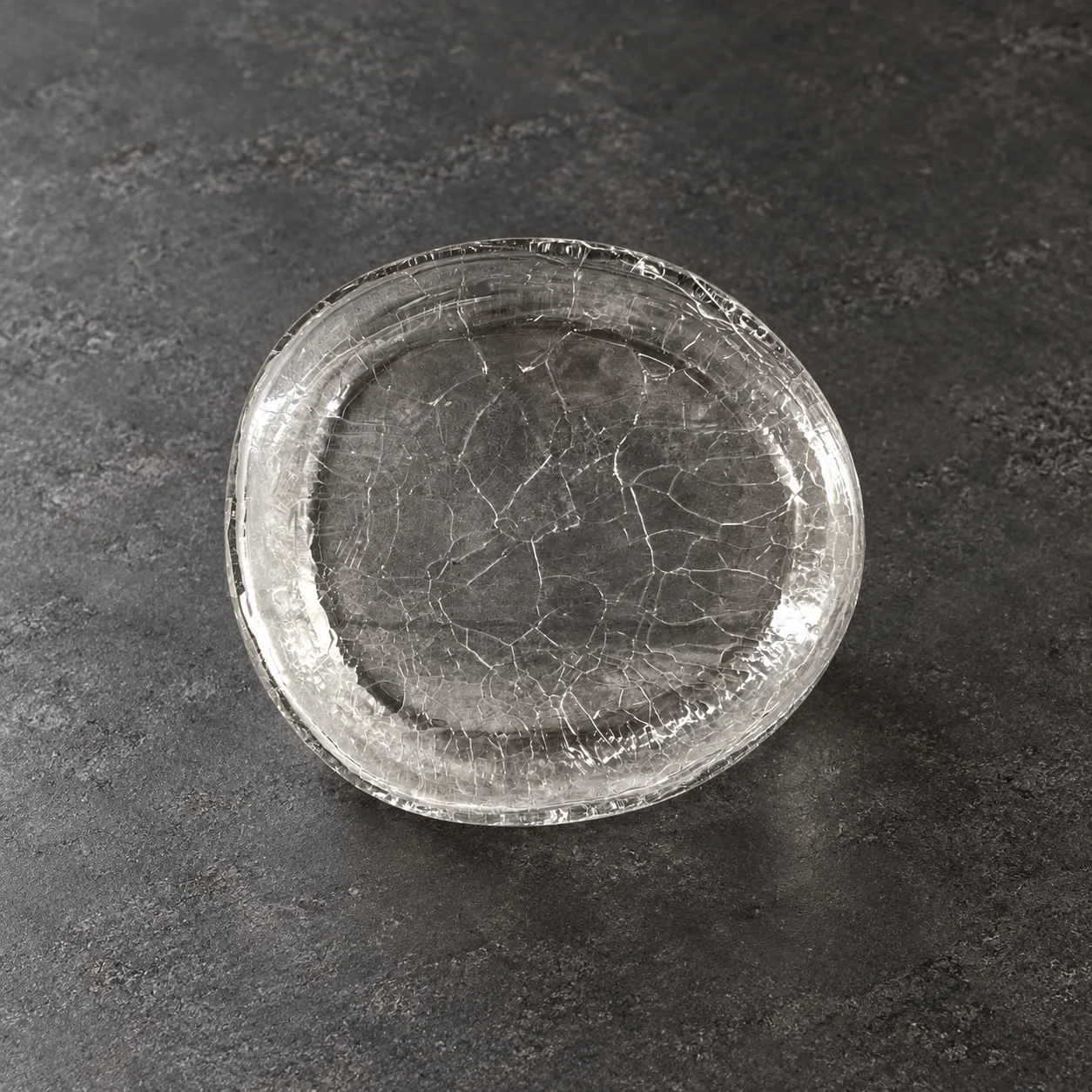 Crackled glass Pillow plate - RD23028