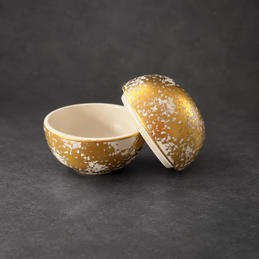 Gold luster Ball bowl with lid matte – small – RD18901
