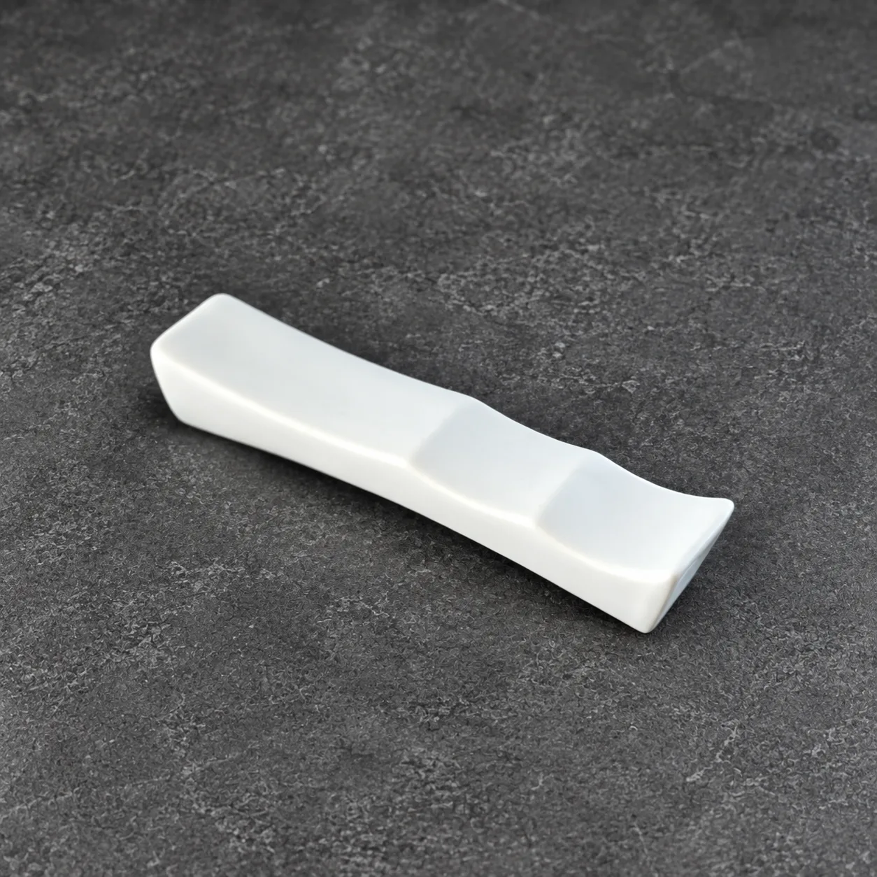 Velvet – Cutlery Rest – (553_010_00)