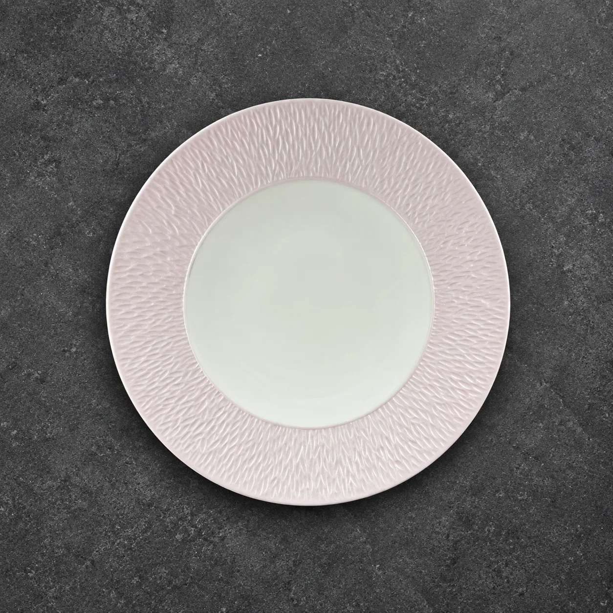 Mineral Irise Nacre – Flat plate – Rim – 22cm