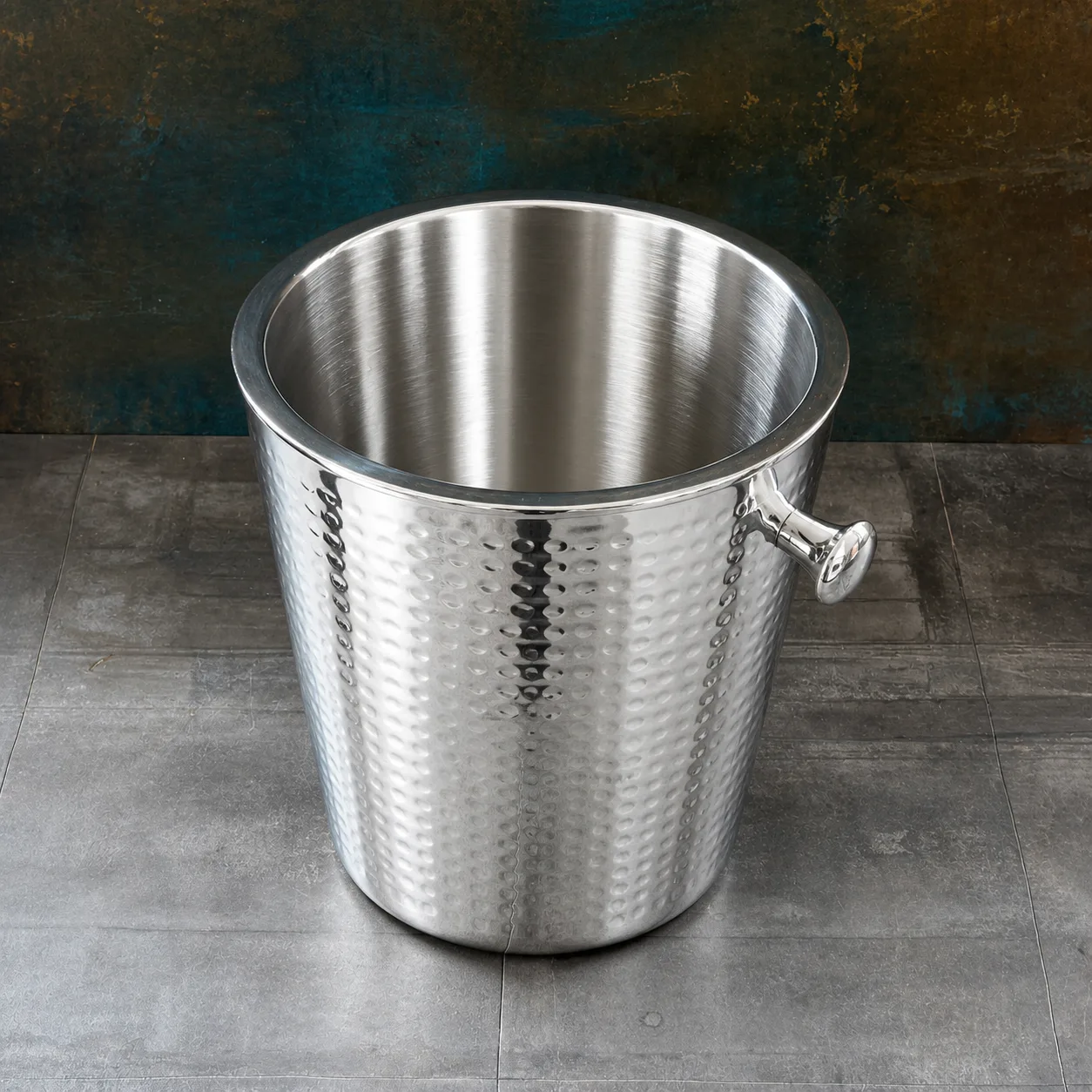VALENCIA – Champagne Cooler – Hammered – with Foot - Image 8